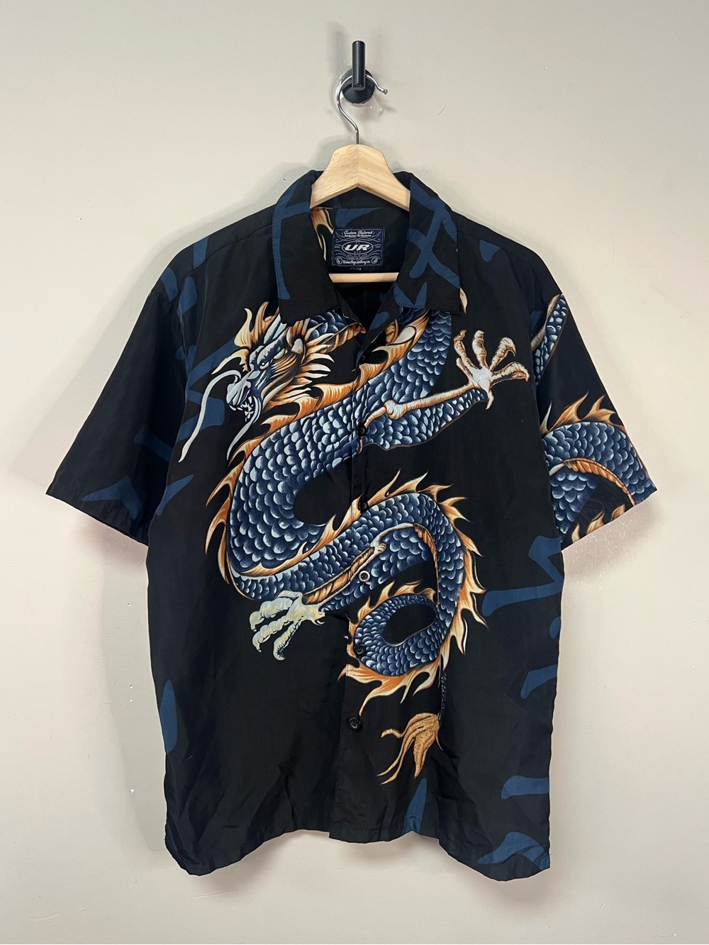 Vintage Y2K Dragon Button Up